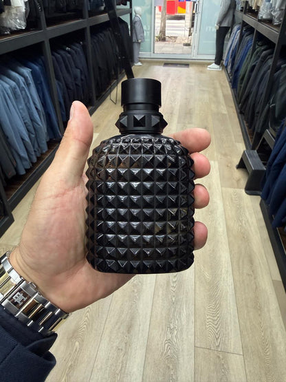 Reverso del frasco de Valentino Born in Roma Extradose en la tienda Laurenti