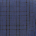 Traje SLIM de 3 piezas color azul con cuadros. Conjunto de Saco, Pantalón y Chaleco. Outfit de dos botones 100% Microfibra con doble abertura.